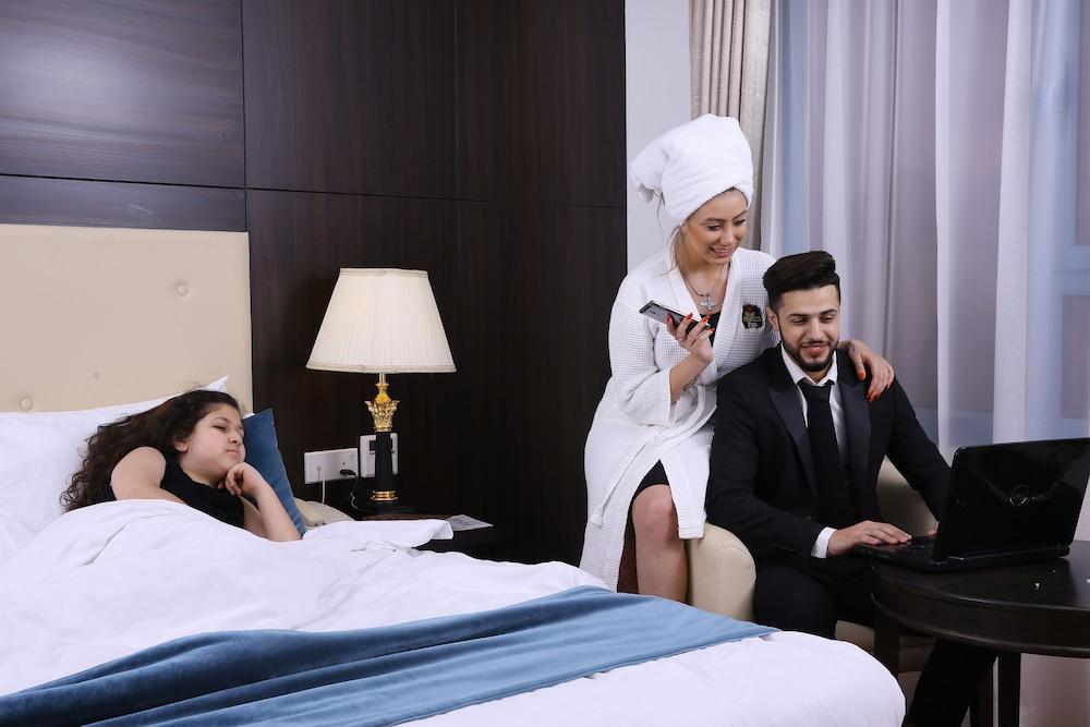 The Olive Hotel, Juffair Manamah Buitenkant foto