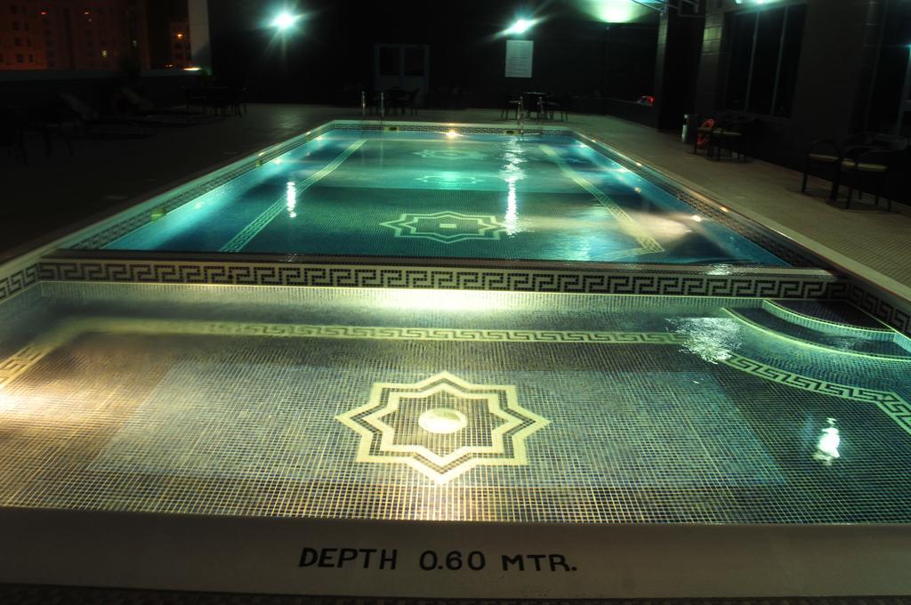 The Olive Hotel, Juffair Manamah Buitenkant foto